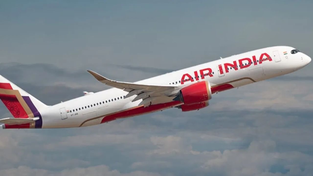 Air India finds rags, clothes flushed in toilets after Chicago-Delhi flight returns mid-air Air India finds rags, clothes flushed in toilets after Chicago-Delhi flight returns mid-air