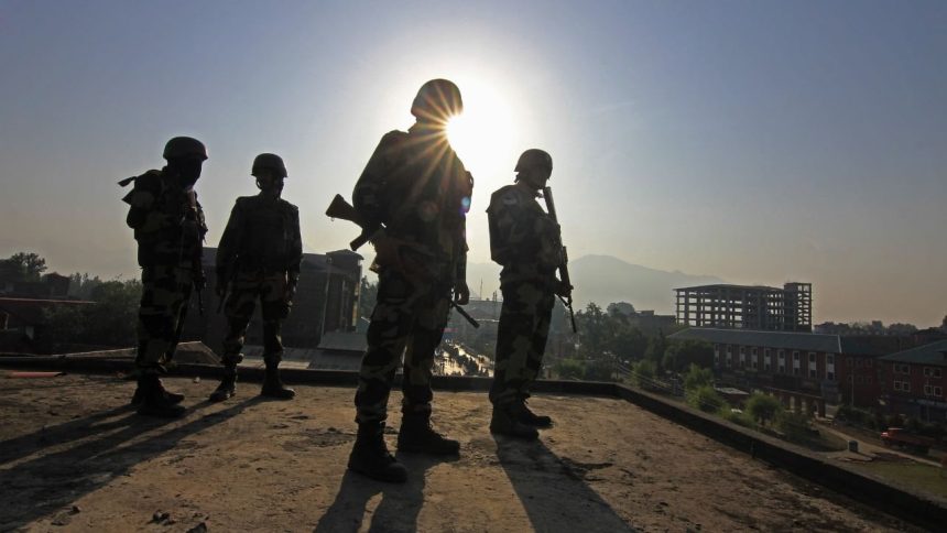 Truck driver killed after 23 km chase with army in J&K’s Baramulla 1 Truck driver killed after 23 km chase with army in J&K’s Baramulla