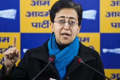 Delhi elections: Rs 5 lakh cash seized from 2 employees of CM’s office, say cops