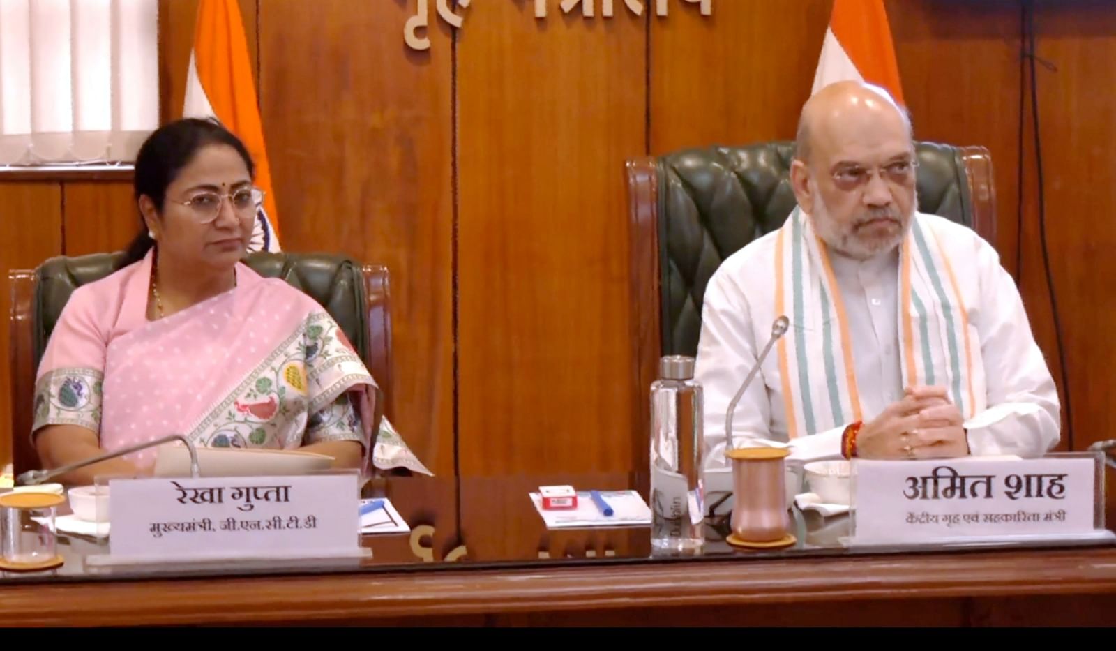 Amit Shah directs Delhi Police to crackdown on interstate gangs, illegal intruders Amit Shah directs Delhi Police to crackdown on interstate gangs, illegal intruders