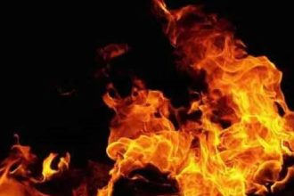 Fire breaks out at Maha Kumbh Kalpvasi tent due to gas cylinder leak