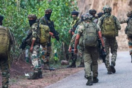 Indian Army hits back after cross-border firing by Pakistani troops