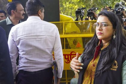 ACB hands over notice to Kejriwal over poaching allegations  | What we know so far
