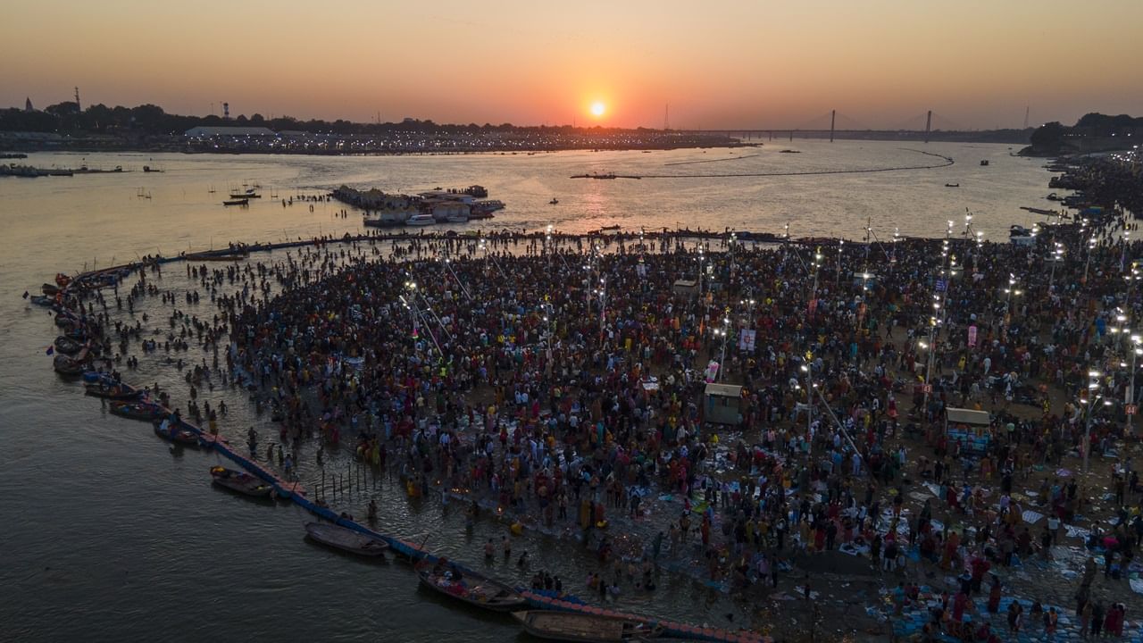 Major milestone achieved at Maha Kumbh as over 50 crore devotees take dip at Sangam Major milestone achieved at Maha Kumbh as over 50 crore devotees take dip at Sangam