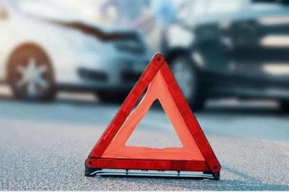 Woman dies in road accident while trying to escape eve-teasers, case registered