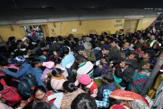 Shoes, clothes, and torn bags strewn around at scene: Delhi stampede leaves heartbreaking aftermath