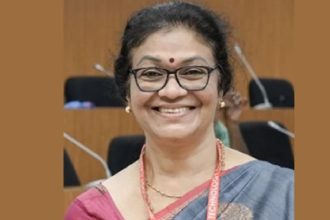 Professor who praised Nathuram Godse appointed as dean of planning at NIT Calicut