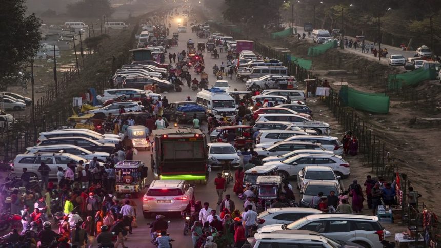 Maha Kumbh Mela 2025: Prayagraj traffic advisory & parking guide issued for vehicles coming from 11 districts