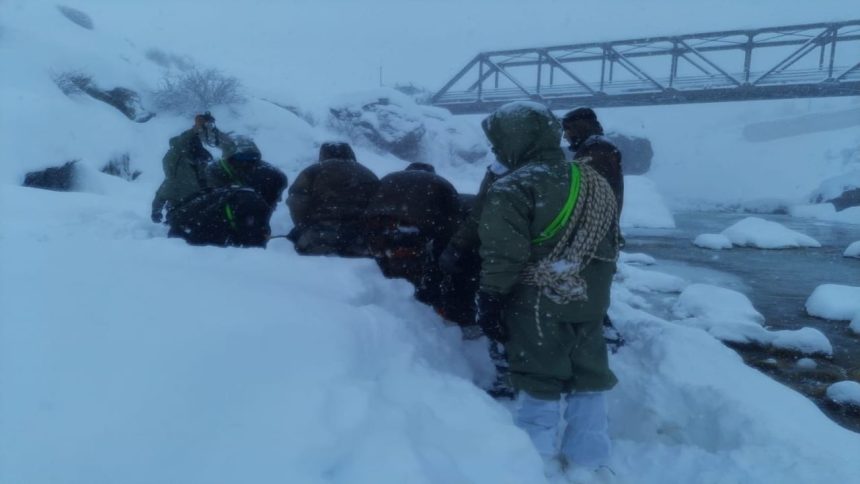 Avalanche in Uttarakhand’s Mana delays Indo-China border road widening, BRO seeks safe worker accommodation 1 Avalanche in Uttarakhand’s Mana delays Indo-China border road widening, BRO seeks safe worker accommodation