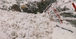 Heavy snowfall forms glaciers on Kedarnath trek, hampers Char Dham yatra preparations 3 IMG 3773
