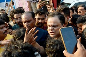 Bengal education minister faces students’ ire at Jadavpur University campus; one held