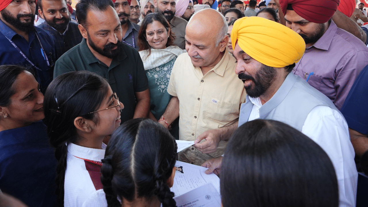 IAS and IPS officers to be mentors of students studying in govt schools across IAS and IPS officers to be mentors of students studying in govt schools across