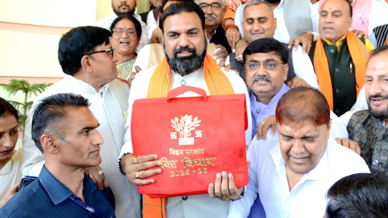 Bihar govt tables Rs 3.17 lakh crore budget in assembly