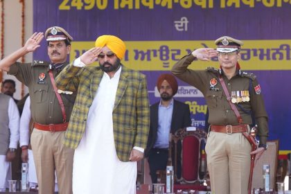 Bhagwant Mann vows to eradicate crime and drugs in Punjab, welcomes 2,490 new cops