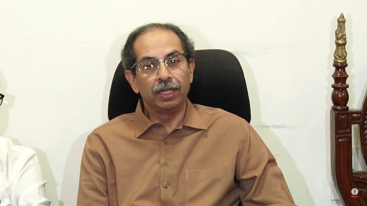 RSS leader Joshi should be booked for treason: Uddhav Tackeray on language row