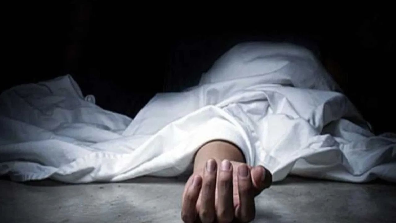 22 dead as rain, lightning and hailstorm batter Uttar Pradesh 22 dead as rain, lightning and hailstorm batter Uttar Pradesh