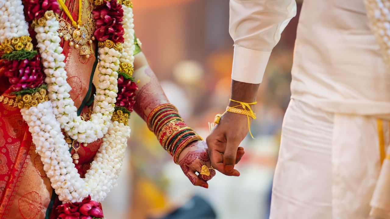 Tripura man catches wife with her lover; facilitates their wedding Tripura man catches wife with her lover; facilitates their wedding