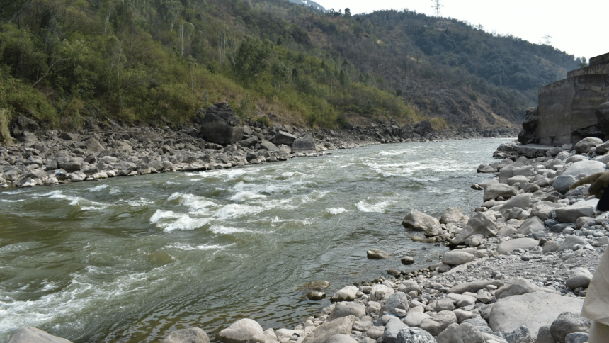 Jhelum River flood: Pakistan accuses India of releasing extra water, warns people of rising water level