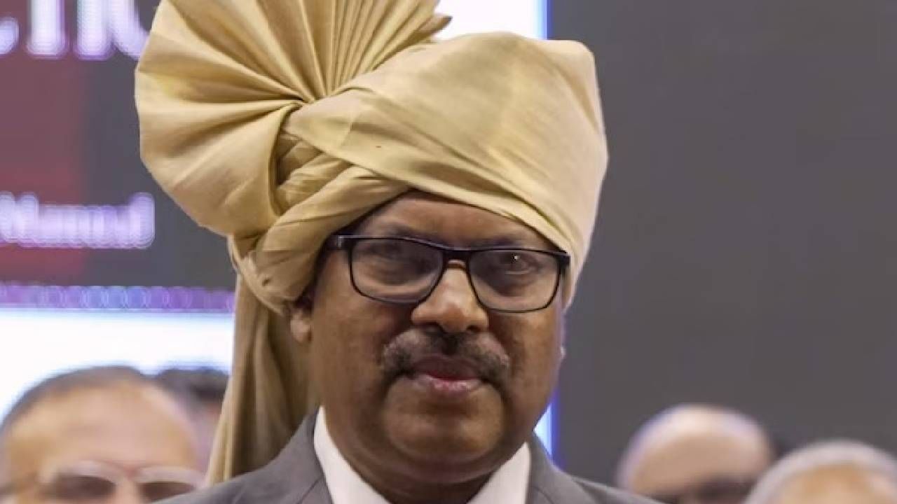 President Droupadi Murmu administers oath of office to Justice BR Gavai as 52nd CJI
