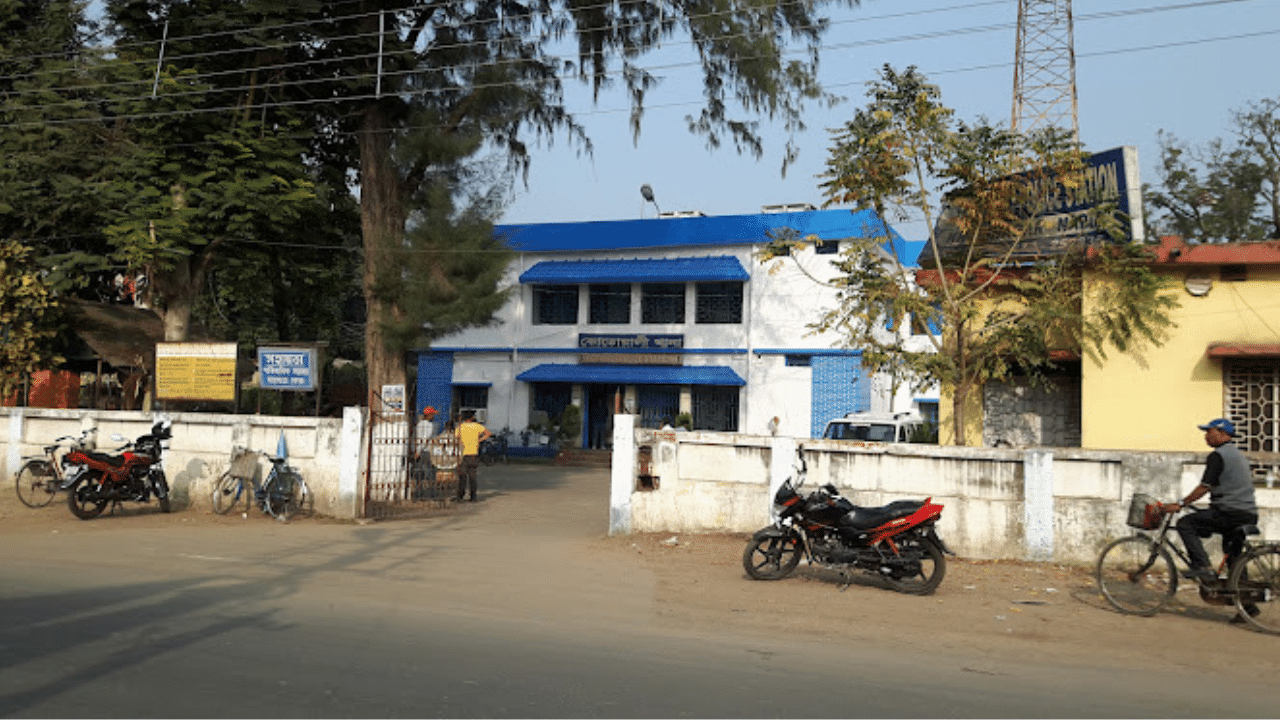 Bengal Police question youth for sharing photos with ‘Pakistani bhaiya’ with guns