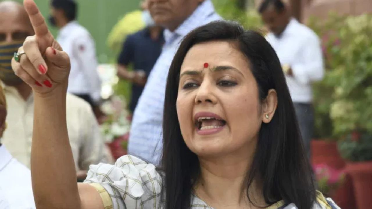 Mahua Moitra accuses BJP of threatening fish, meat shop owners in CR Park Mahua Moitra accuses BJP of threatening fish, meat shop owners in CR Park