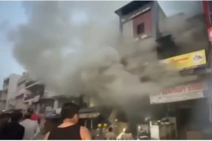 Massive fire breaks out at Sector 5 market in Noida