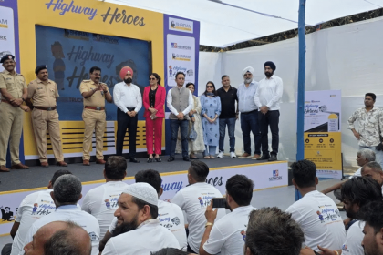 TV9 Network’s ‘Highway Heroes’ campaign reaches Maharashtra; drivers get certificates