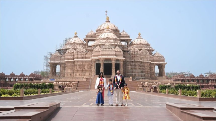 Vice President of United States visits Swaminarayan Akshardham