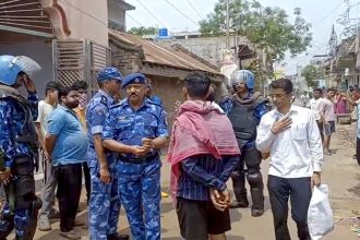 Bengal: Waqf violence shifts to Bhangar; Murshidabad remains calm