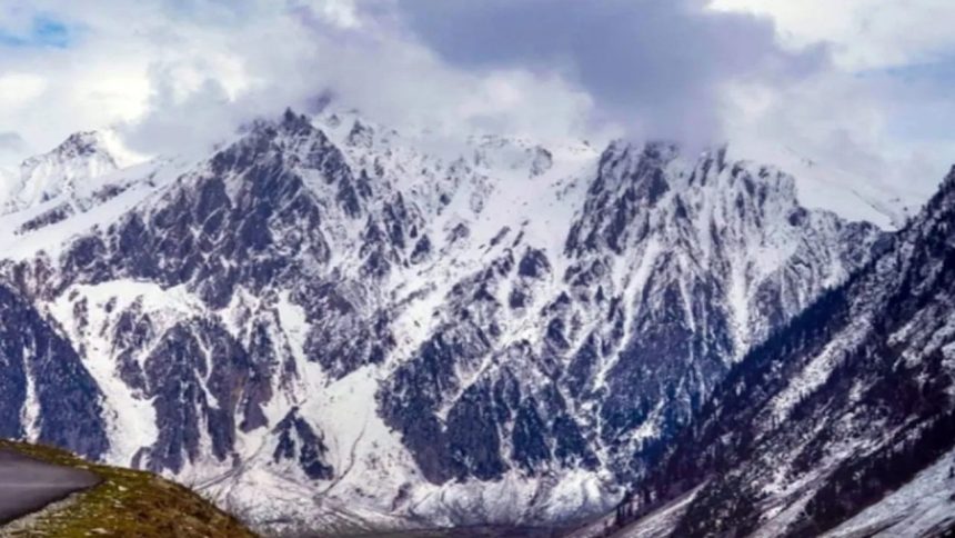 Snow persistence in Hindu Kush hits 23-year low, south Asia’s water security at risk: Report