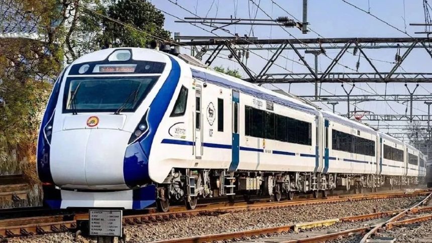Stone pelted on Bhagalpur–Howrah Vande Bharat train, no injuries