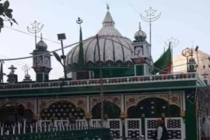 Supreme Court seeks Uttarakhand’s response on alleged contempt over Dargah demolition amid Waqf amendment pause