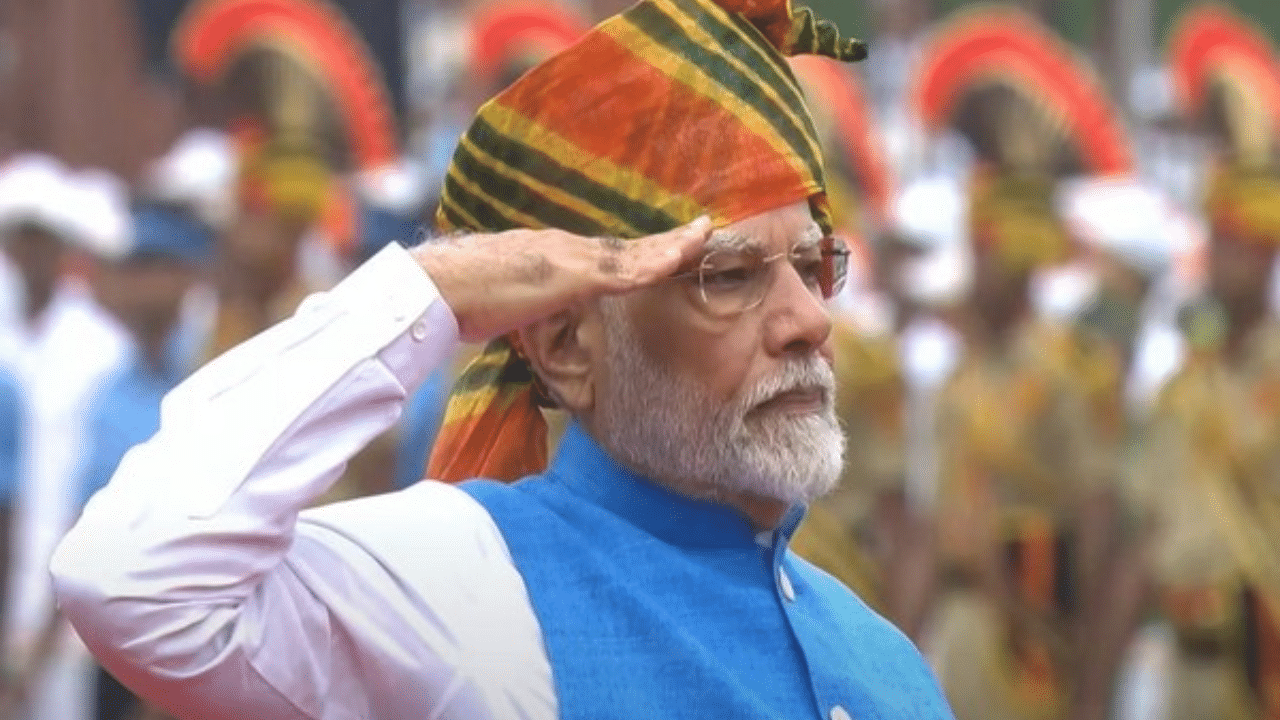 11 times when PM Modi’s attire caught attention in last 11 years