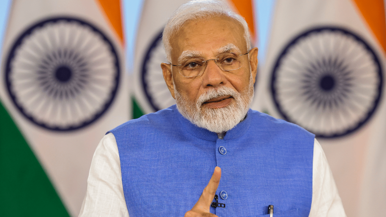 India-UK sign landmark Free Trade deal, marks new era in strategic partnership, announces PM Modi India-UK sign landmark Free Trade deal, marks new era in strategic partnership, announces PM Modi