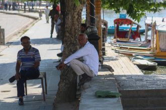 Srinagar hits seasonal high amid widespread heatwave in Jammu and Kashmir