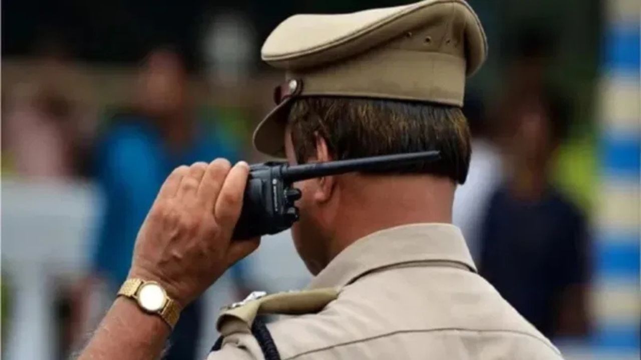 Security alert at Udyog Bhawan after Ministry of Heavy Industries receives bomb threat via e-mail