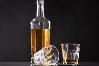 Karnataka: 21-year-old dies after consuming 5 bottles of neat liquor over Rs 10,000 bet with friends