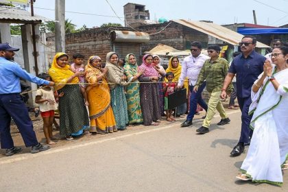 ‘Rioters are being brought to Bengal from outside’: Mamata Banerjee alleges in Murshidabad