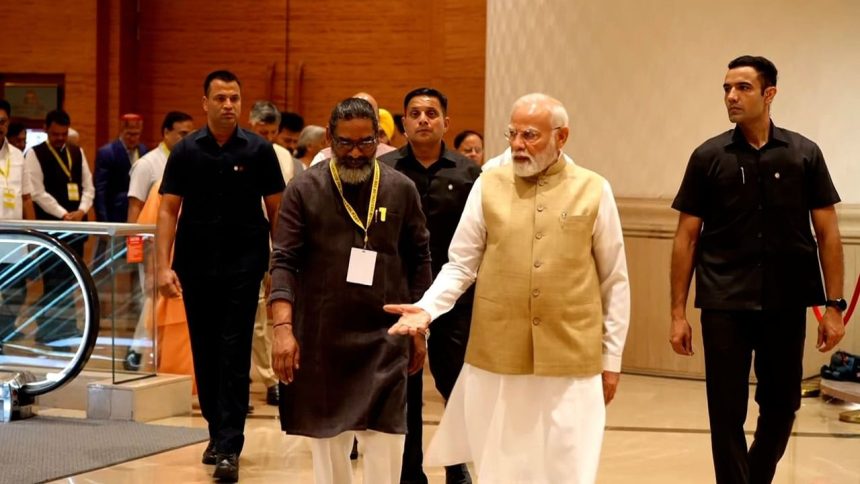 Waves of laughter and smiles all around: PM Modi’s informal chats with CMs of various states – Watch