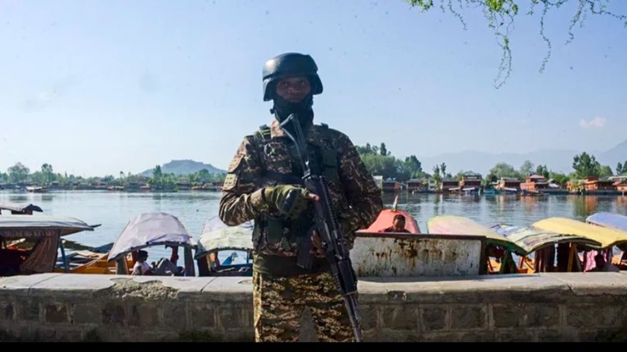 Pahalgam terror attack: NIA urges tourists, locals to share photos and videos for more information Pahalgam terror attack: NIA urges tourists, locals to share photos and videos for more information