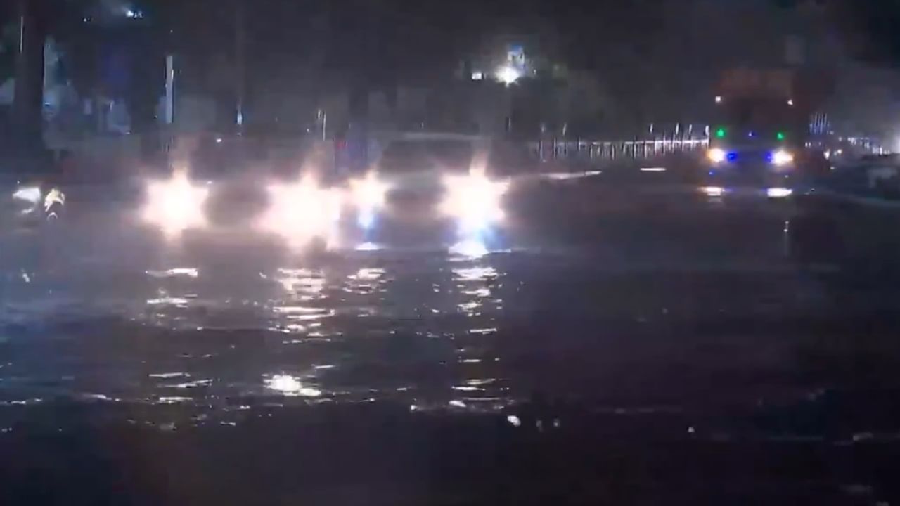 Heavy rain, thunderstorms batter Delhi-NCR; trees uprooted, roads waterlogged, flights hit