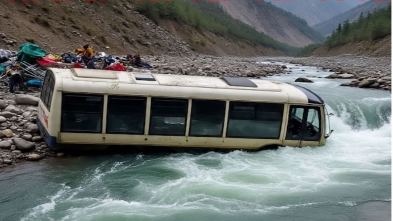 Breaking: Tempo-Traveller Falls Into River Near Gholthir on Badrinath Highway, 3 Thrown Out, Rescue Operations Underway