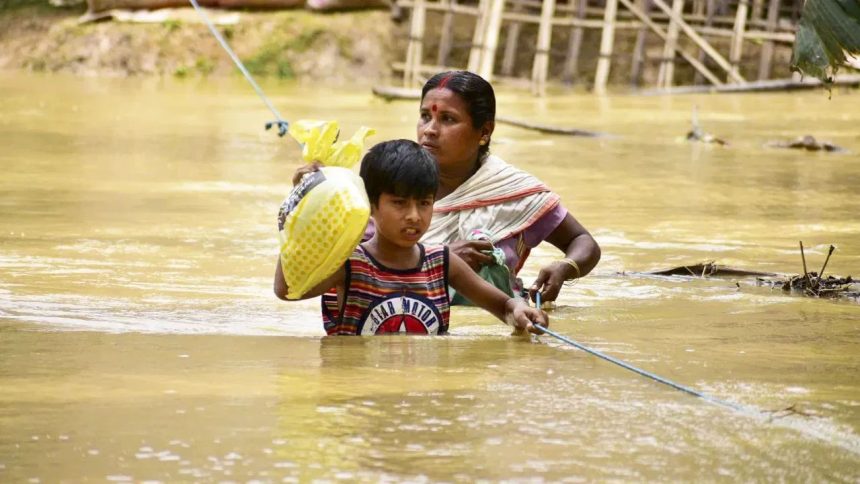 Bihar’s Nalanda faces flood threat as Falgu River swells, water enters homes and streets