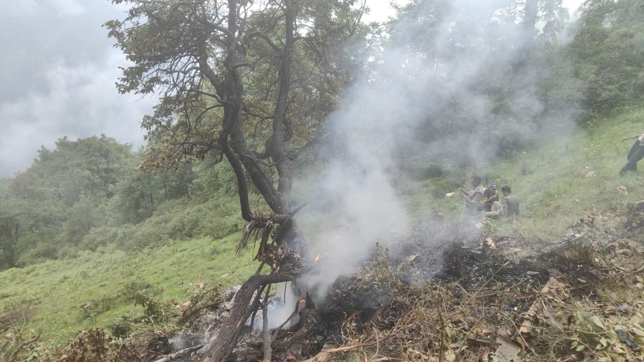 Uttarakhand Helicopter Crash: Operator booked for negligence after Kedarnath tragedy kills 7, including child Uttarakhand Helicopter Crash: Operator booked for negligence after Kedarnath tragedy kills 7, including child