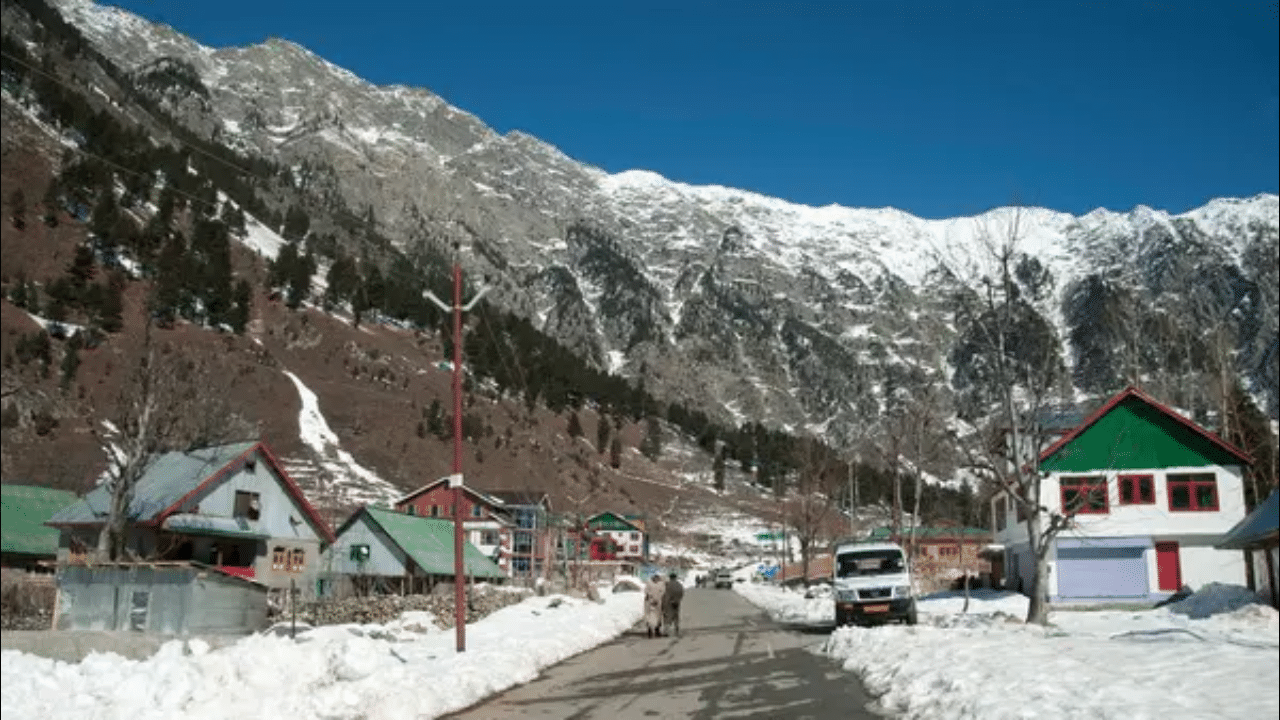 Centre to revisit two tunnel projects in J&K that would make movements of troops easier, ensure safe travel for people