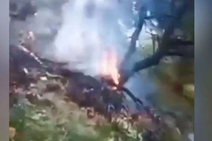 Uttarakhand: Chopper flying to Kedarnath crashes, 6 dead
