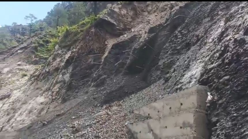 Landslides block Badrinath highway in Chamoli; Haryana woman dies, husband-daughter injured in separate rockfall incident