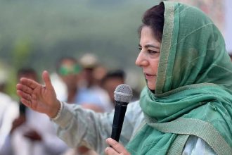 Locals to safeguard Amarnath Yatra, Shrine Board must ease rules that hurt locals: Mehbooba Mufti