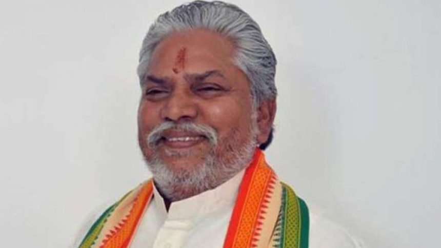 Cooperative Deptt’s Vegfed shipped 1500 kg of vegetables to Dubai