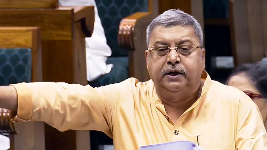 Kolkata gangrape: Trinamool raps MP Kalyan Banerjee for insensitive remark, he responds